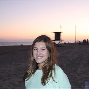 Meet your Posher, Collette